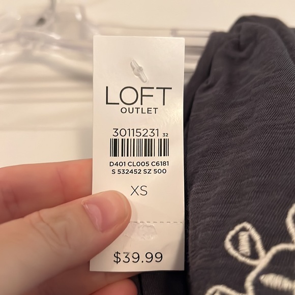 Loft never been worn grey embroiled top - Picture 2 of 2